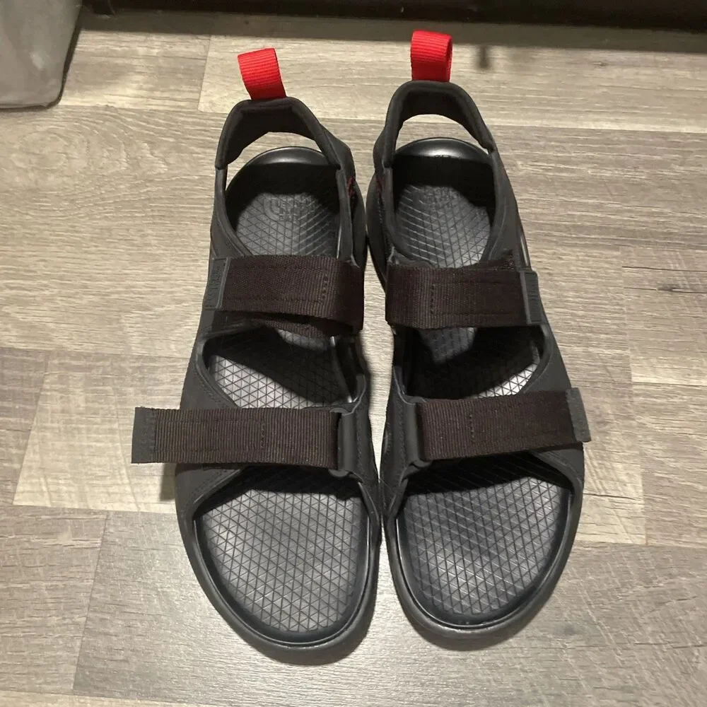 The North Face Hedgehog III Strap Sandals Men’s Size 13